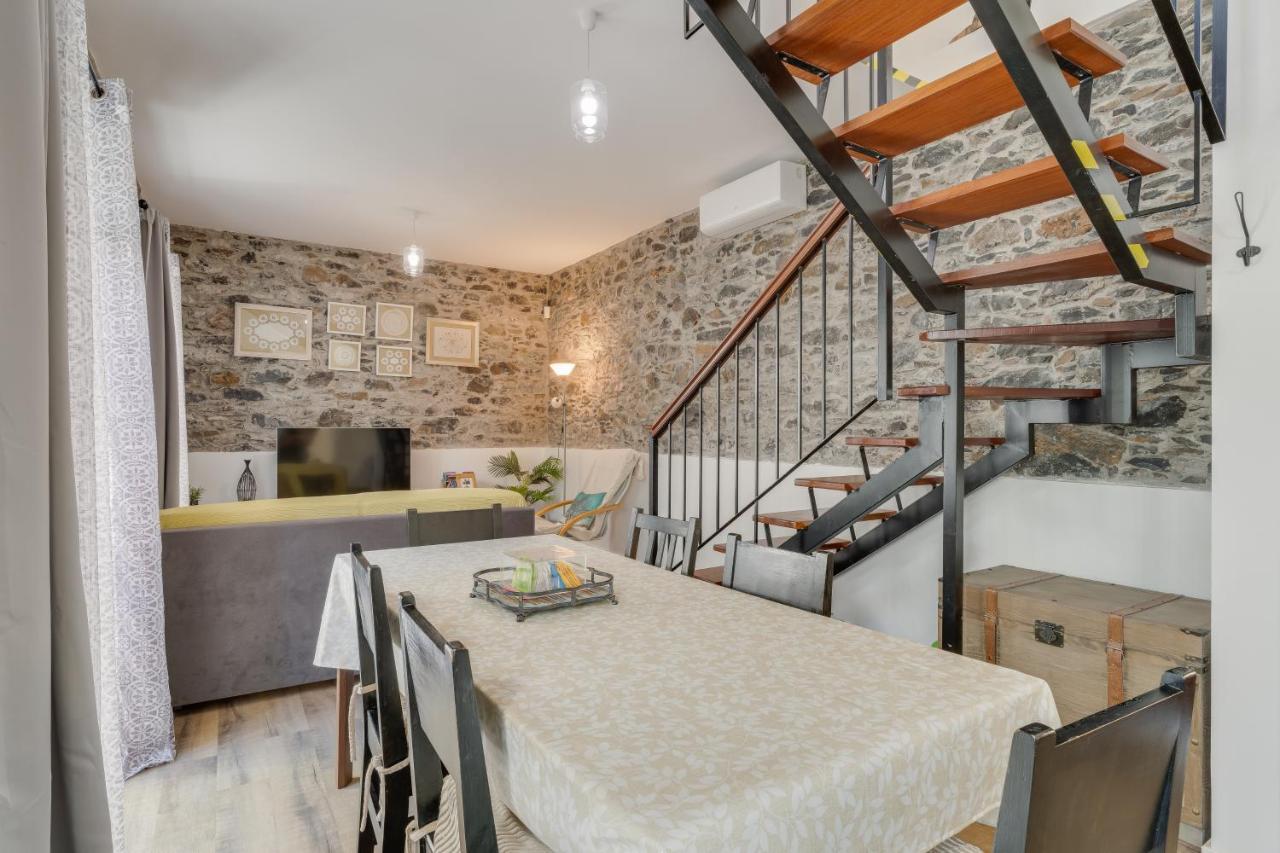 Hébergement de vacances Casa D'avo Celina *